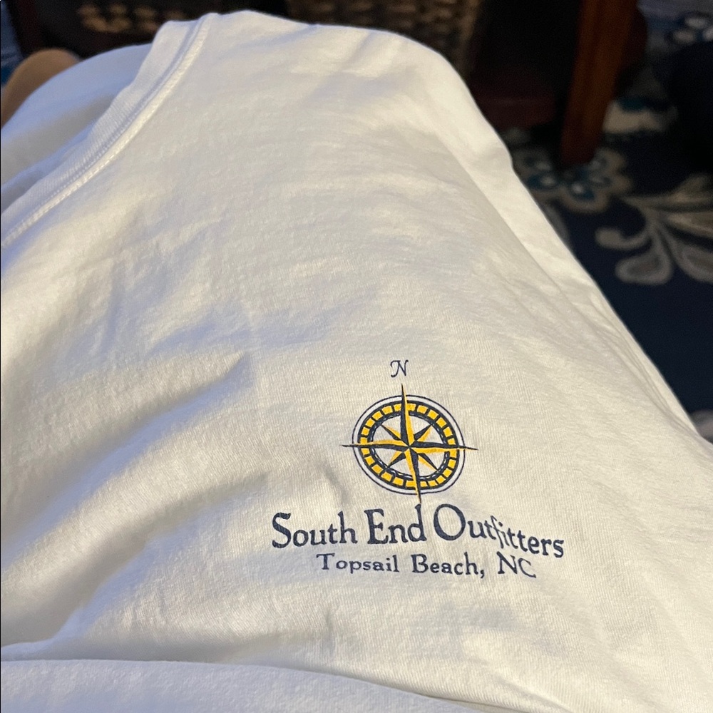 South End Outfitters Topsail Beach Compass Logo Short Sleeve Tee - White 3XL
